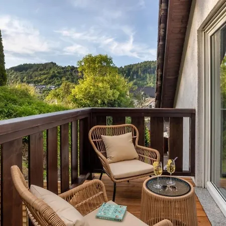 Pure Chi I Eifelsteig I Canvas I Balcony * Gerolstein