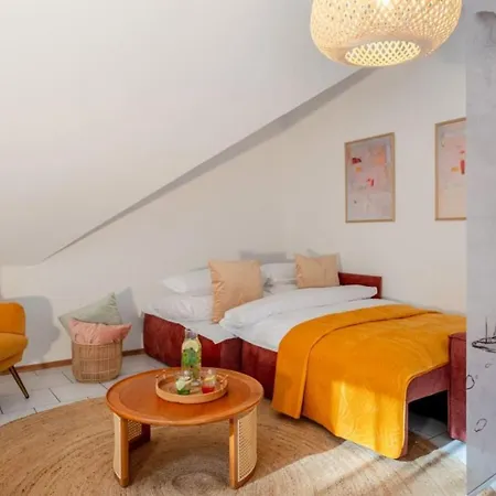 Apartment Pure Chi I Eifelsteig I Canvas I Balcony