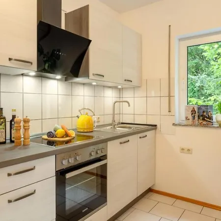 Pure Chi I Eifelsteig I Canvas I Balcony Apartment *